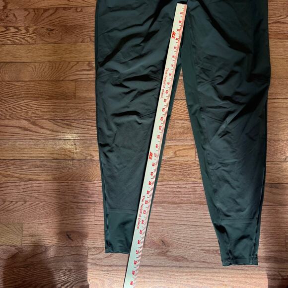 Lululemon Olive Green Jogger Pants Women's Large Athletic Training - Picture 6 of 8